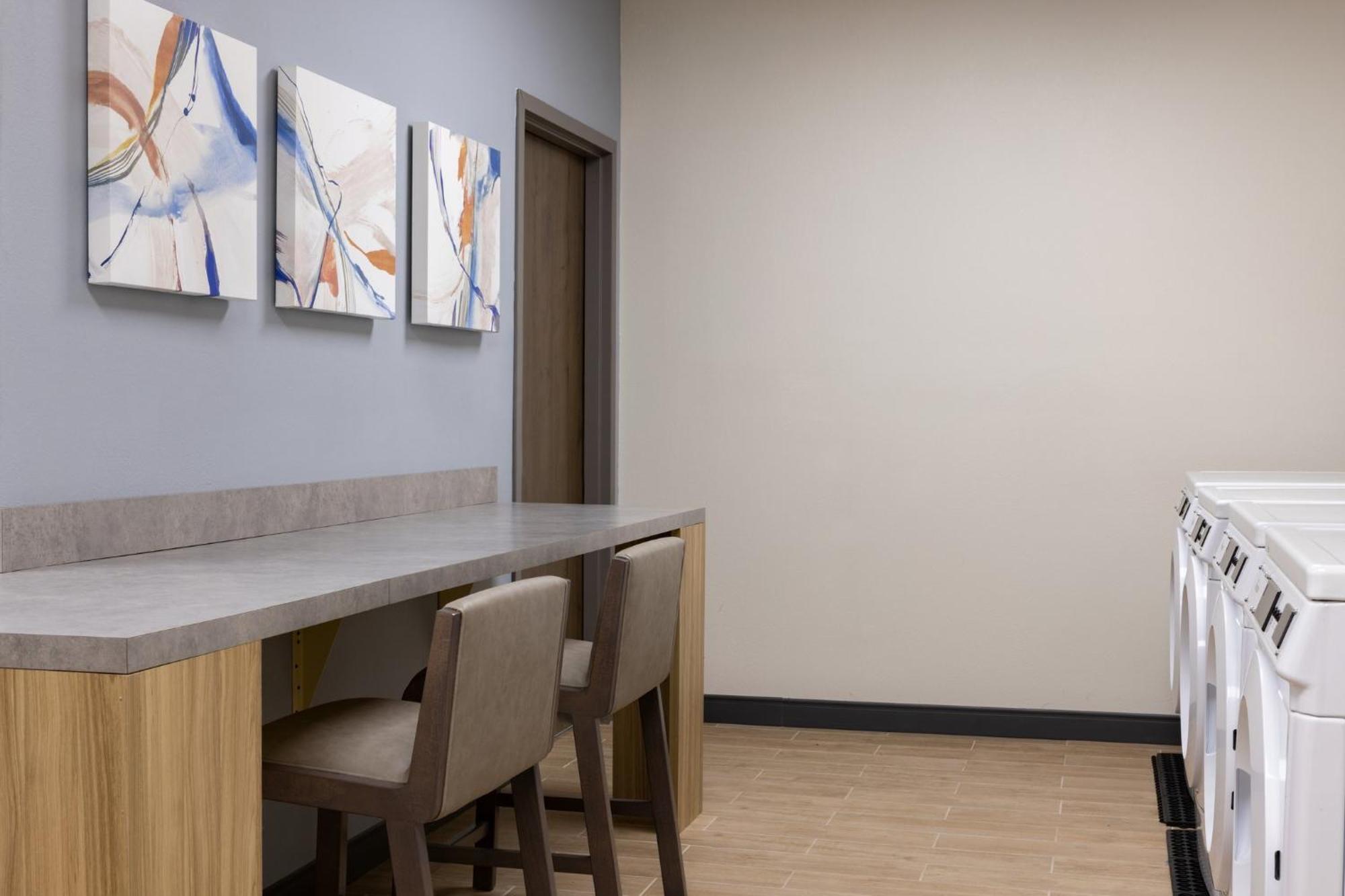 Candlewood Suites Miami - Doral By Ihg Tamiami 외부 사진